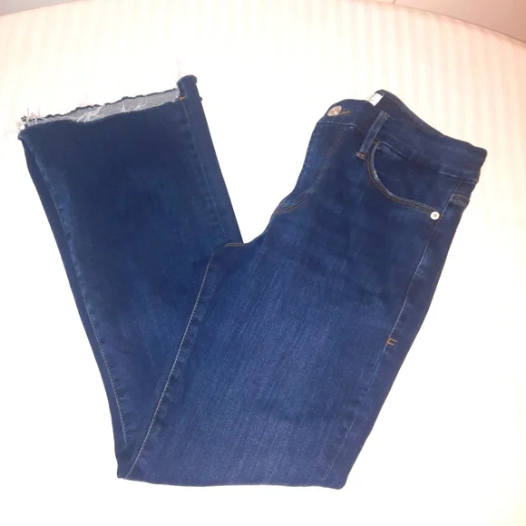 FRAME Le Crop Mini Boot Blue Frayed Hem Flared Jeans - Picture 12 of 13